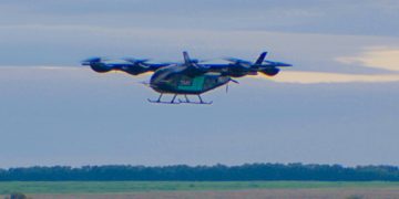 Primer vuelo del prototipo eVTOL de Eve, filial de Embraer. Fuente: Embraer