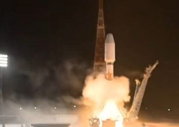 Roscosmos lanzó el cohete Soyuz-2.1b con 52 satélites a bordo. Fuente: Roscosmos