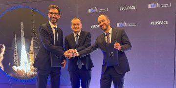Arianespace firmó el contrato de lanzamiento de Ariane 6 para el segundo par de satélites de segunda generación de Galileo. Fuente: Arianespace