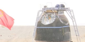 La nave Shenzhou-20 completa con éxito su regreso tras 270 días en órbita. Fuente: CCTV