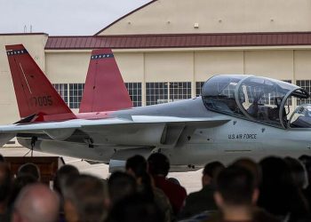 Primer entrenador avanzado T-7A Red Hawk incorporado al servicio. Fuente: Boeing/Jonathan Mallard