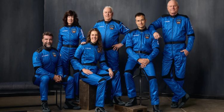Tripulantes del vuelo NS-38 de Blue Origin. Fuente: Blue Origin