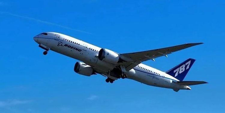 Boeing retira el último avión de pruebas 787-8 después de 16 años de avances. Fuente: Boeing