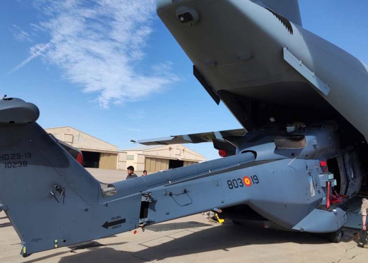 Embarcan dos NH90 en sendos A400M para un ejercicio aéreo en EEUU. Fuente: Ejército del Aire y del Espacio