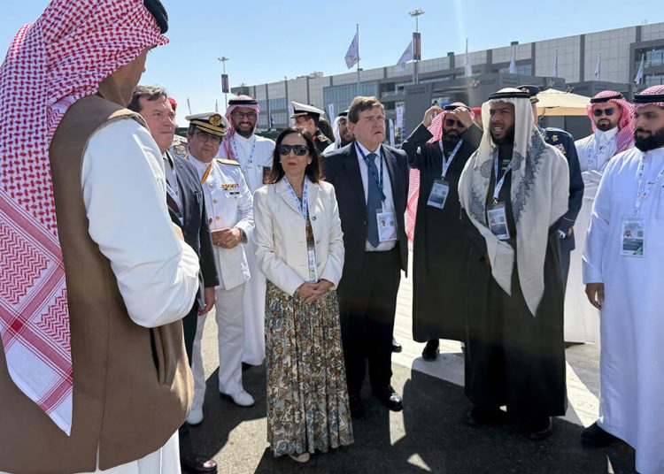 La Feria Mundial de Defensa, inaugurada en Riad, contó con la presencia de la ministra española. Fuente: Ministerio de Defensa/María José Muñoz