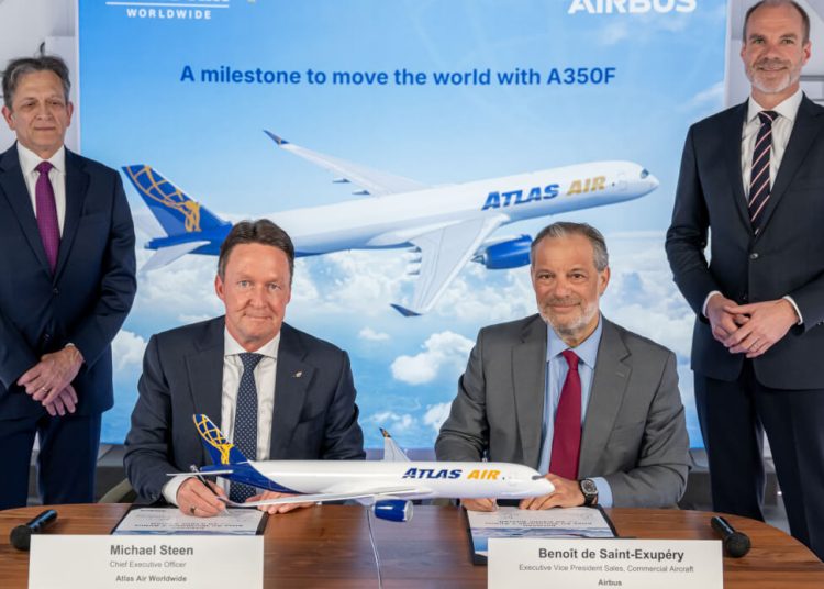 Atlas Air Worldwide encarga a Airbus 20 aviones A350F y se convierte en el mayor cliente de este carguero. Fuente: Airbus