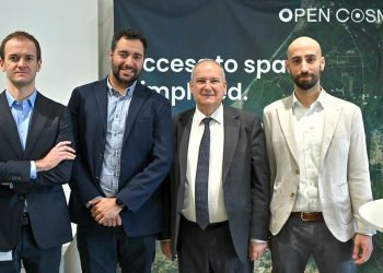 El ministro de Industria y Turismo, Jordi Hereu, ha visitado las instalaciones de Open Cosmos en Barcelona. Fuente: Open Cosmos