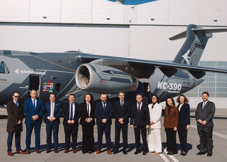 Embraer presentó el KC-390 Millennium a WZL-2 de Polonia. Fuente: Embraer