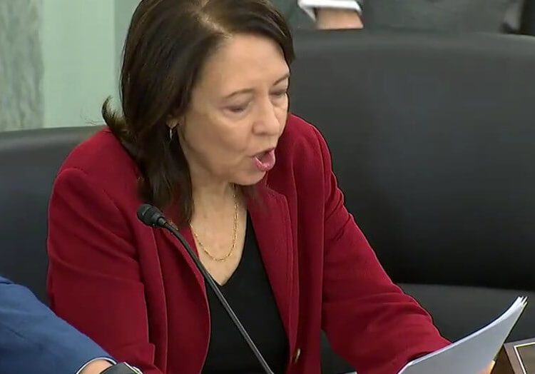 La senadora Cantwell. Fuente: Comité de Transporte de EEUU
