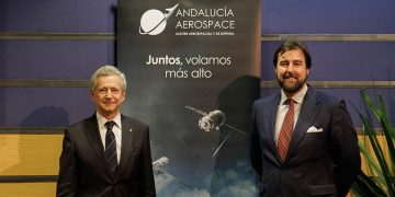 Presidentes saliente y entrante de Andalucía Aerospace. Fuente: Andalucía Aerospace