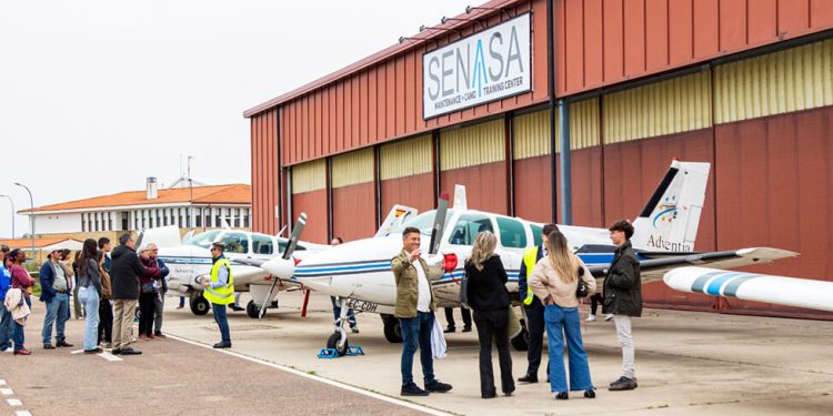 Adventia celebra una jornada de puertas abiertas para futuros pilotos. Fuente: Adventia