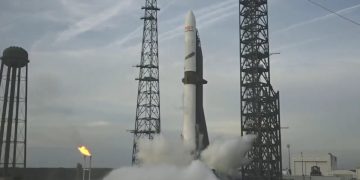 Blue Origin lanzó su cohete reusable New Glenn con el satélite BlueBird 7 de AST SpaceMobile. Fuente: Blue Origin