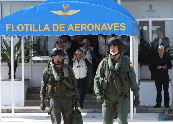 El Rey visitó la Flotilla de Aeronaves en la Base Naval de Rota. Fuente: Casa Real