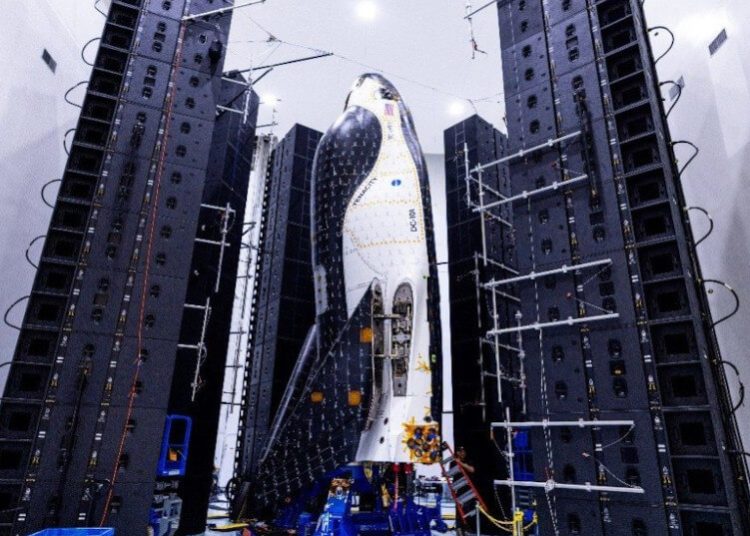 El avión espacial Dream Chaser de Sierra Space completó con éxito las pruebas acústicas de lanzamiento. Fuente: Sierra Space