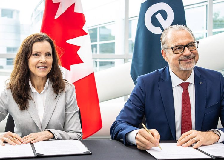 El director general de la ESA, Josef Aschbacher, y la presidenta de la Agencia Espacial Canadiense, Lisa Campbell, el pasado mes de junio. Fuente: Gobierno de Canadá