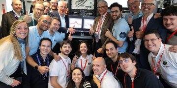 El satélite Celeste de la ESA emite la primera señal de navegación desde la órbita terrestre baja. Fuente: ESA