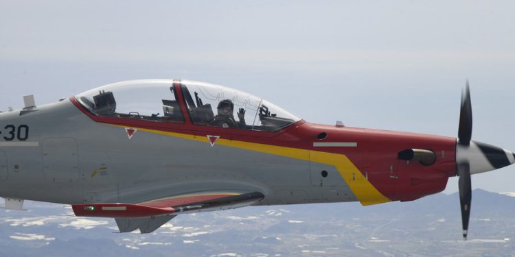 La princesa de Asturias al mando del Pilatus PC-21. Fuente: Casa Real