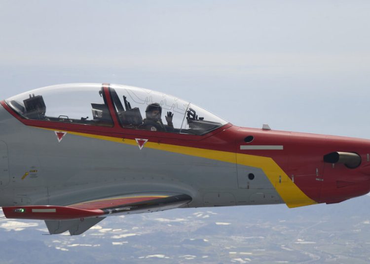 La princesa de Asturias al mando del Pilatus PC-21. Fuente: Casa Real