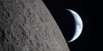 La tripulación de la misión Artemisa II envía a la Tierra fotografías oficiales del sobrevuelo lunar. Fuente: Nasa