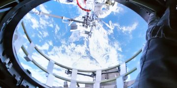Los astronautas de la estación espacial china realizan una salida espacial de cinco horas y media. Fuente: CASC