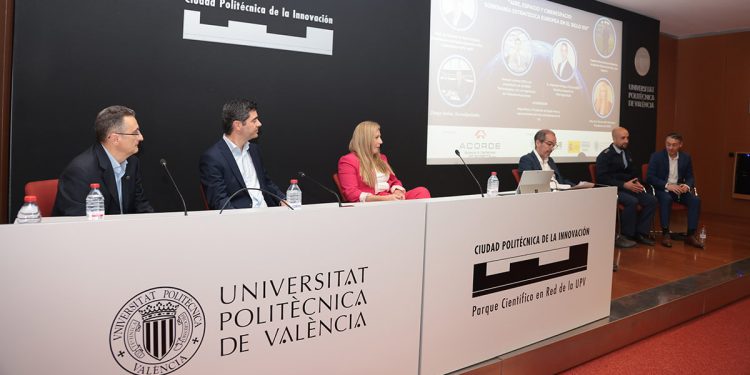 Mesa Redonda de la jornada celebrada en la Universitat Politècnica de València. Fuente: Consorcio Espacial Valenciano