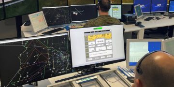 Skyway impulsa la formación del control aéreo militar con nuevos simuladores UFA en la Base Aérea de Matacán. Fuente: Skyway