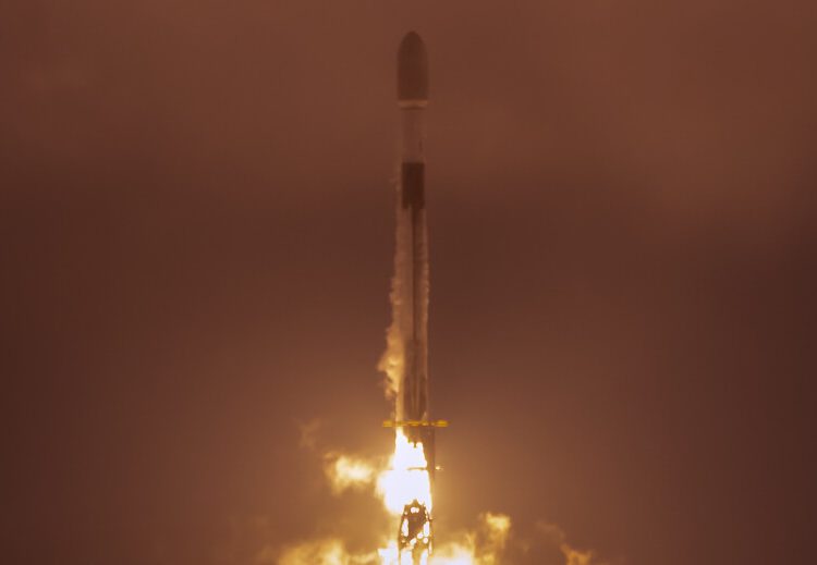 SpaceX lanzó su Falcon Heavy de la misión ViaSat-3 F3. Fuente: SpaceX