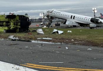 Accidente entre un avión de Air Canada Express y un camión de bomberos en el aeropuerto de LaGuardia. Fuente: NTSB