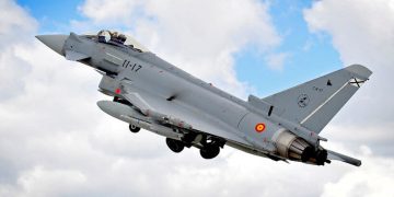 Conectan un avión de combate con un simulador en su base aérea y con la red de mando y control. Fuente: Ejército del Aire y del Espacio