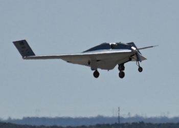 El XRQ-73 de DARPA demuestra su capacidad de vuelo híbrido-eléctrico. Fuente: Northrop Grumman