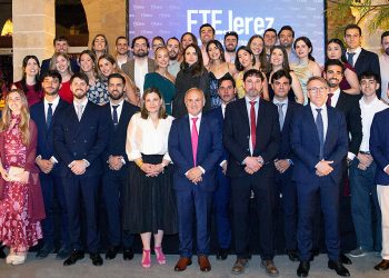  FTEJerez gradúa a 42 nuevos controladores aéreos. Fuente: FTEJerez