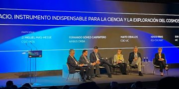 Mesa 2 Congreso del Espacio. Fuente: Actualidad Aeroespacial.