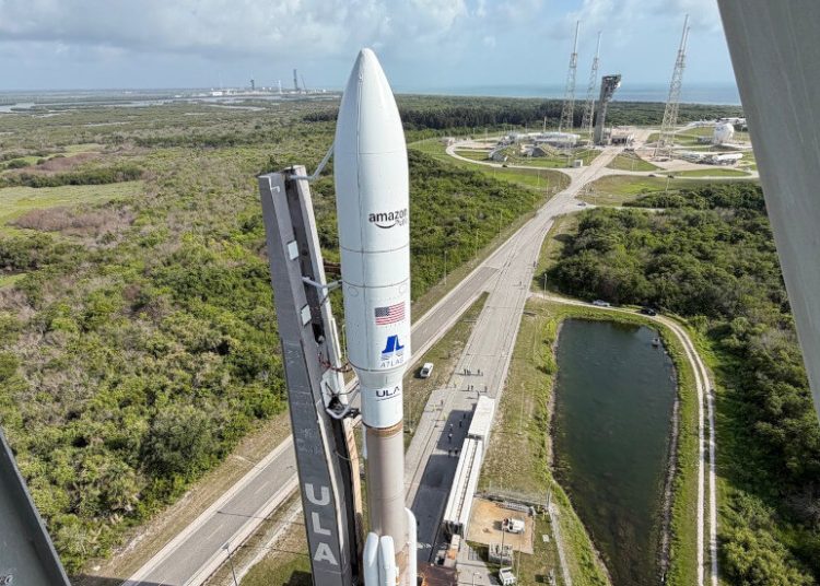 Todo dispuesto para el lanzamiento del cohete Atlas V de ULA con la misión Amazon Leo 7. Fuente: ULA