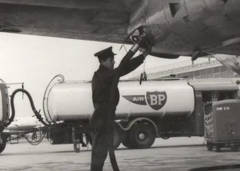 Air bp cumple 100 años suministrando combustible de aviación. Fuente: Air bp