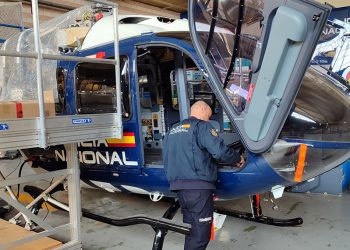 Aviation Group forma a la nueva promoción de técnicos de mantenimiento aeronáutico de la Policía Nacional. Fuente: Aviation Group