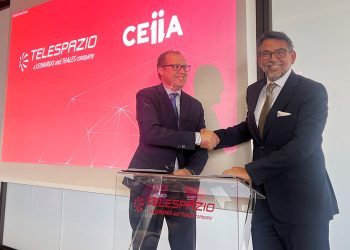 Carlos Fernández de la Peña, consejero delegado de Telespazio Ibérica, (izquierda) y José Rui Felizardo, consejero delegado de CEiiA. Fuente: Telespazio Ibérica