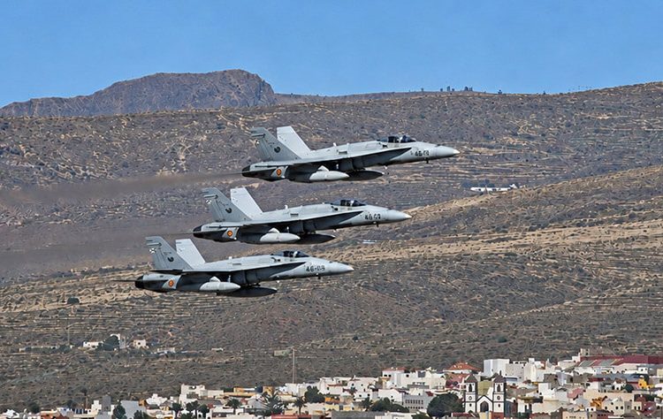 El Ala 46 de la Base de Gando procede a la transición del F-18 al Eurofighter. Fuente: Ejército del Aire y del Espacio