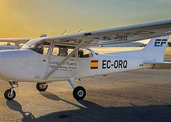 La ETSIAE recupera los “bautismos de vuelo”. Fuente: ETSIAE