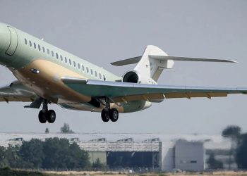 Primer vuelo del Falcon 10X de Dassault. Fuente: Dassault Aviation