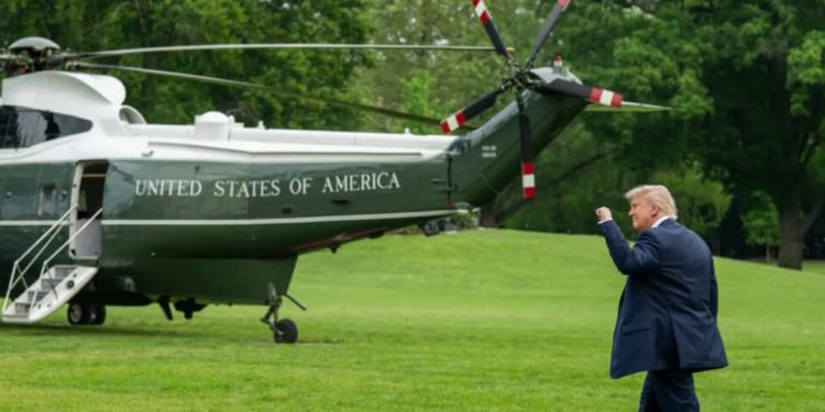 El helicóptero Marine One. Fuente: FAA