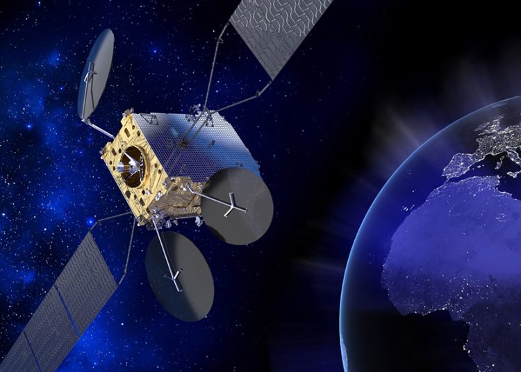 Thales Alenia Space construirá el satélite geoestacionario NigComSat-2A para la empresa nigeriana NIGCOMSAT. Fuente: Thales Alenia Space