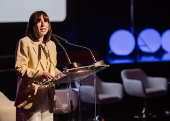 La ministra de Ciencia, Innovación y Universidades, Diana Morant, durante la inauguración en Madrid de la primera edición de Space Debate Europe. Fuente: Ministerio de Ciencia, Innovación y Universidades