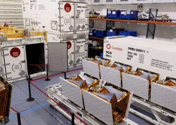 Airbus entrega el primer lote de satélites de última generación para la constelación OneWeb de Eutelsat. Fuente: Airbus