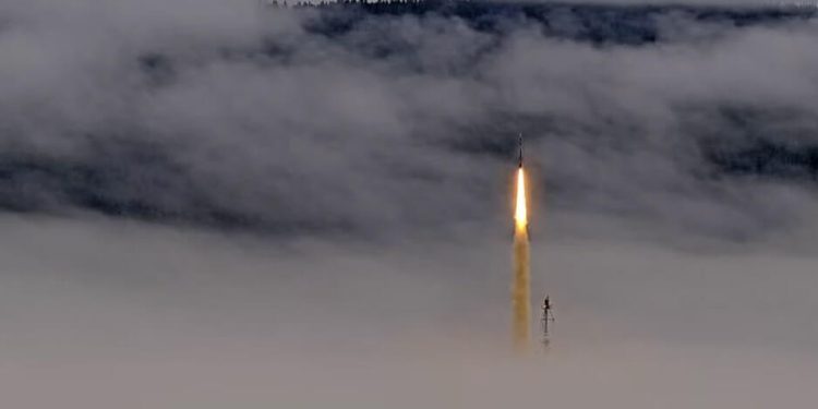 El cohete MAPHEUS-17 del DLR completa con éxito su misión de microgravedad. Fuente: DLR