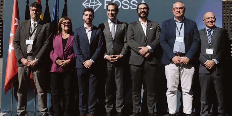 Inauguración de la nueva sede de FOSSA. Fuente: FOSSA