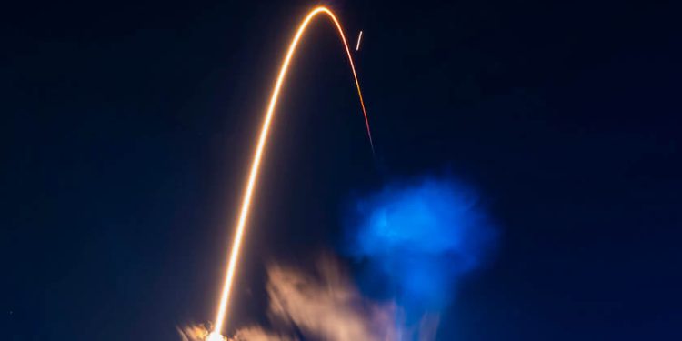 La nave de carga Dragon de SpaceX fue lanzada hacia la ISS. Fuente: SpaceX