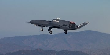 Primer vuelo totalmente autónomo del Talon Blue de Northrop Grumman. Fuente: Northrop Grumman